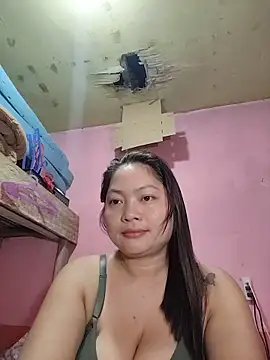 sweety pie18 online show from February 25, 12:31 am