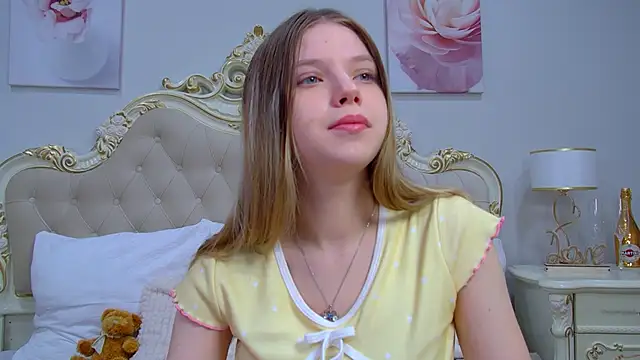 HallyBradley online show from March 17, 5:11 am