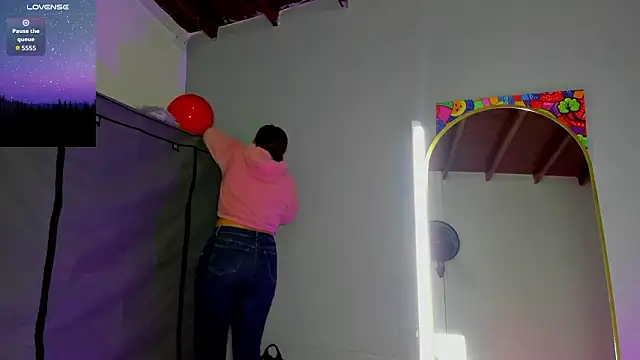 Zaphiro  Sky online show from February 17, 8:33 am