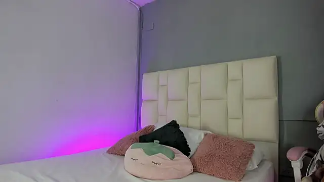 Zaphiro  Sky online show from March 13, 8:43 am