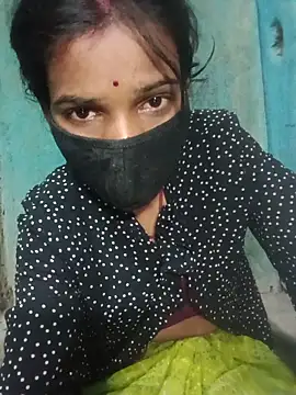 Desi Couple P online show from May 19, 3:18 pm