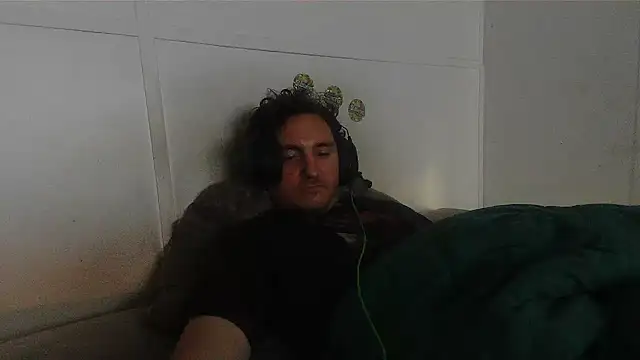 pbilip7787 online show from March 10, 8:58 pm