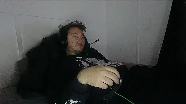 pbilip7787 online show from March 17, 8:45 pm