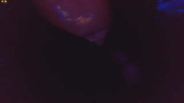 Snapshot of MeDDussa_ chatting on March 20, 6:46 pm MeDDussa online show from March 20, 6:46 pm