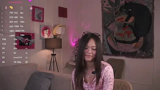 JanelBitther online show from June 13, 8:29 pm