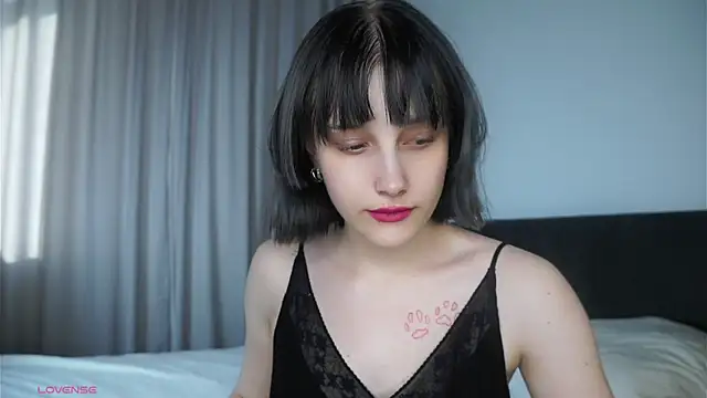 Snapshot of KirstinMcgeady chatting on July 18, 12:09 pm KirstinMcgeady online show from July 18, 12:09 pm