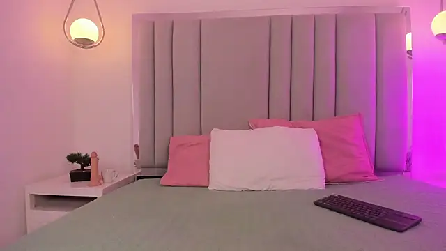 Alina Bond online show from March 3, 12:11 pm