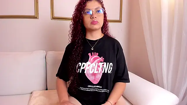 ZiaCarter  online show from February 27, 4:01 am