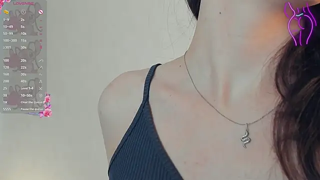 AnnettWildin online show from March 2, 7:37 am