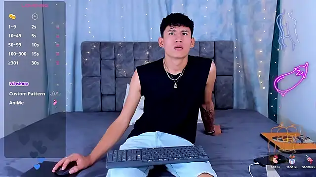 NicolasTorrez online show from June 14, 3:19 am