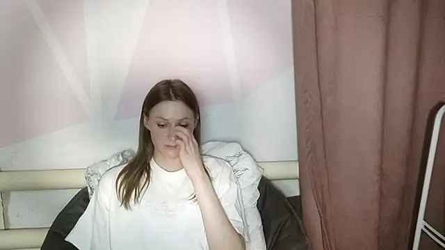 EthylGabak online show from April 21, 3:17 pm