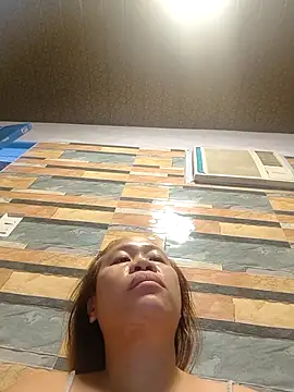 squirtshantal online show from October 13, 2:55 am