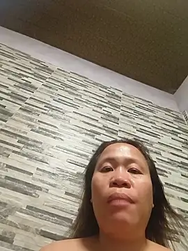 squirtshantal online show from June 12, 2:43 am