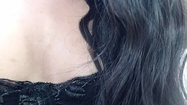 Snapshot of vanessa_f chatting on June 30, 7:37 pm vanessa f online show from June 30, 7:37 pm