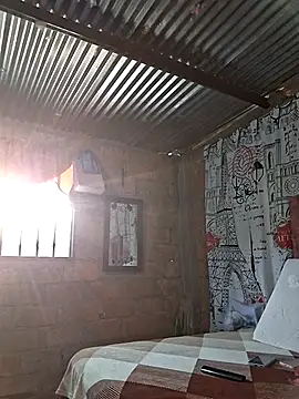 Juli Powl online show from March 4, 11:27 am