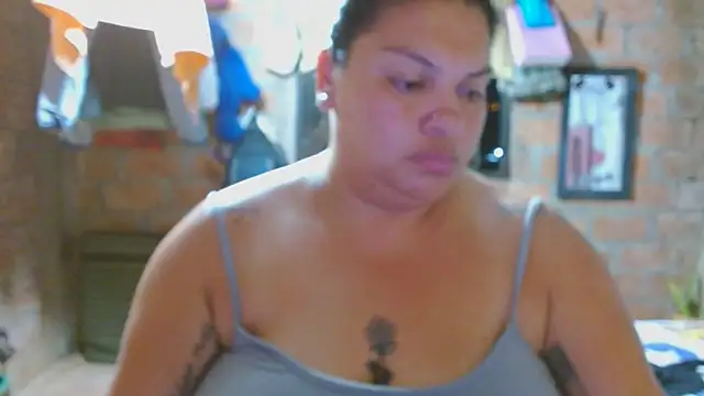 Juli Powl online show from March 8, 1:36 am