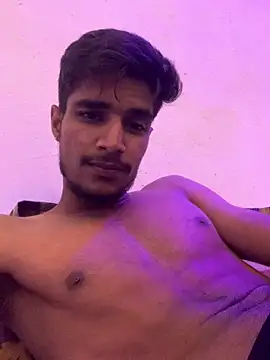 Snapshot of kaushikhotty chatting on May 5, 11:02 pm kaushikhotty online show from May 5, 11:02 pm
