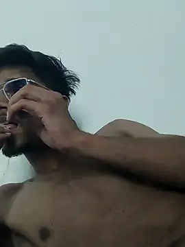Snapshot of kaushikhotty chatting on June 3, 9:31 pm kaushikhotty online show from June 3, 9:31 pm