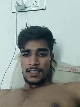 Snapshot of kaushikhotty chatting on June 8, 9:15 pm kaushikhotty online show from June 8, 9:15 pm