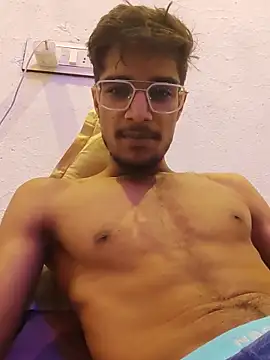 Snapshot of kaushikhotty chatting on June 11, 10:13 am kaushikhotty online show from June 11, 10:13 am