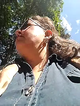  Saraqueen online show from February 26, 3:00 pm