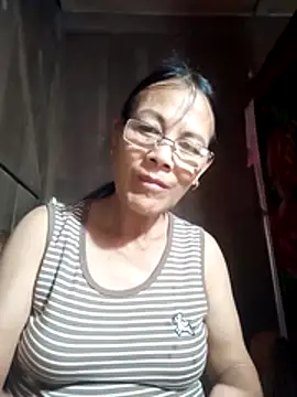 Snapshot of toyo_668 chatting on June 11, 4:43 am toyo 668 online show from June 11, 4:43 am