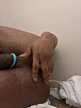 stressrliver88 online show from April 24, 6:54 pm