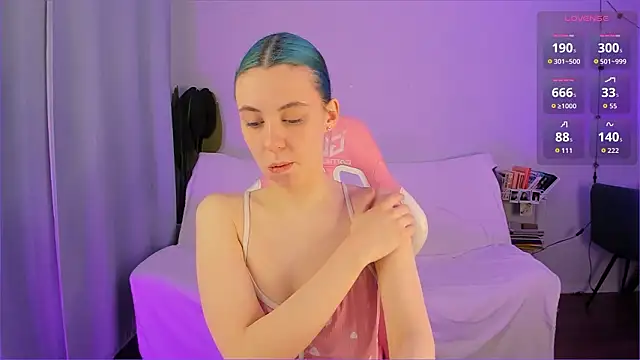 AdeleBabyGirl online show from March 9, 5:44 am