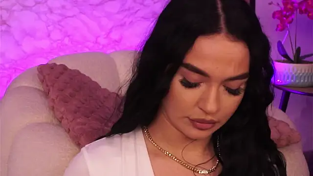 SashaLorrenz online show from June 3, 2:33 pm