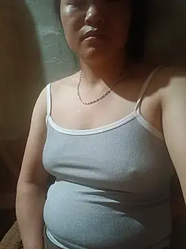Snapshot of nelina_12345 chatting on July 5, 9:33 pm nelina 12345 online show from July 5, 9:33 pm