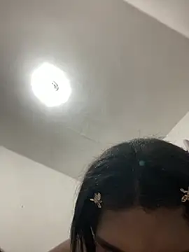 lulusexyy online show from June 17, 11:49 pm
