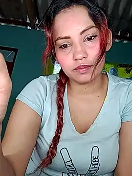 Snapshot of valeriahot_96 chatting on June 15, 6:48 am valeriahot 96 online show from June 15, 6:48 am