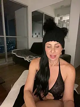 caritoo21 online show from March 10, 4:06 am