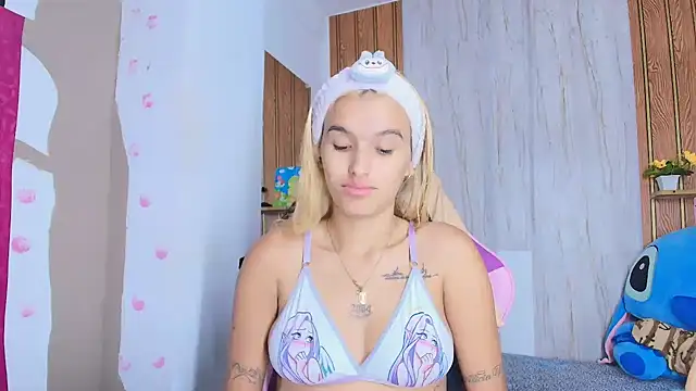 abigail sandoval online show from May 2, 3:06 pm