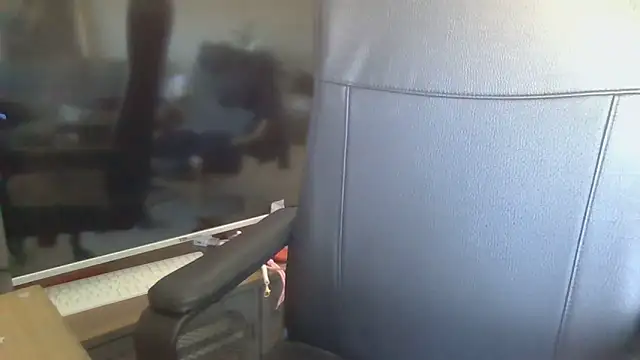 Snapshot of biiisexxx chatting on April 6, 2:29 pm biiisexxx online show from April 6, 2:29 pm