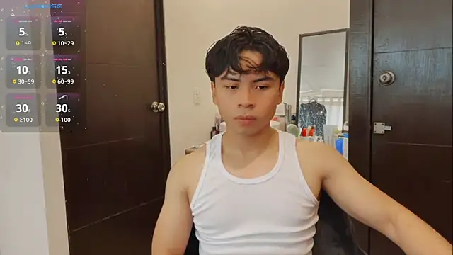 Snapshot of BentoBoxxx chatting on May 26, 4:58 pm BentoBoxxx online show from May 26, 4:58 pm