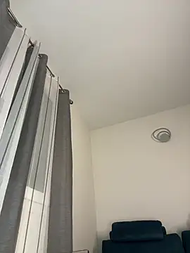 Alessia-Bloom online show from June 16, 7:27 pm