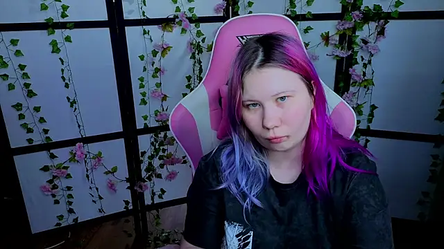 kitsune little online show from July 31, 9:30 am