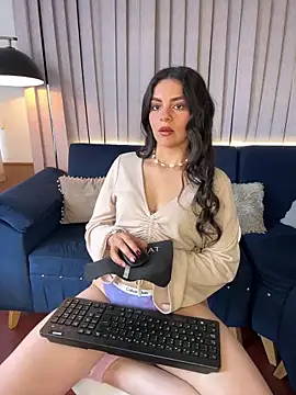 luisa  rosse online show from February 24, 3:54 pm