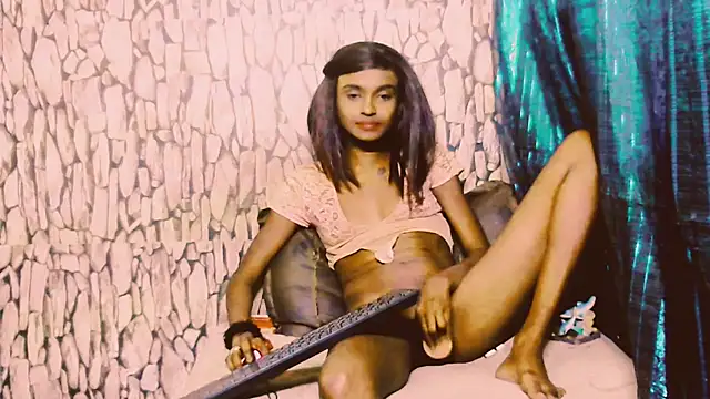 SassyXindian online show from June 16, 5:37 pm