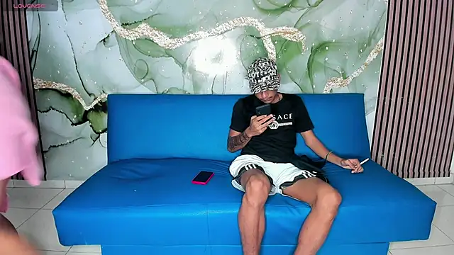 Snapshot of sexygirls_hot66 chatting on March 17, 9:07 pm sexygirls hot66 online show from March 17, 9:07 pm