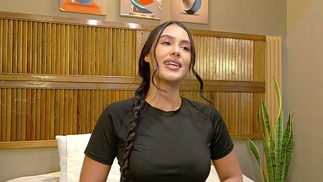 kaiawhite online show from March 6, 9:33 pm