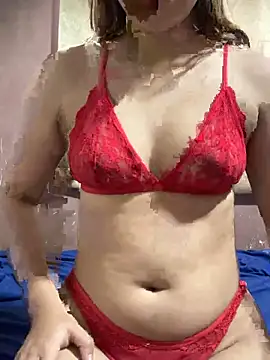 Snapshot of Laryssita_ chatting on March 7, 10:29 pm Laryssita online show from March 7, 10:29 pm