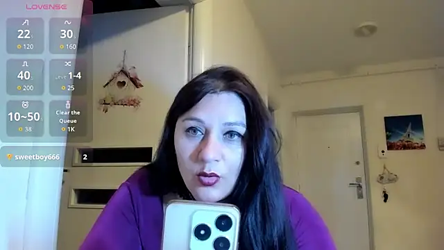 EVELYNA88 online show from May 3, 7:42 pm