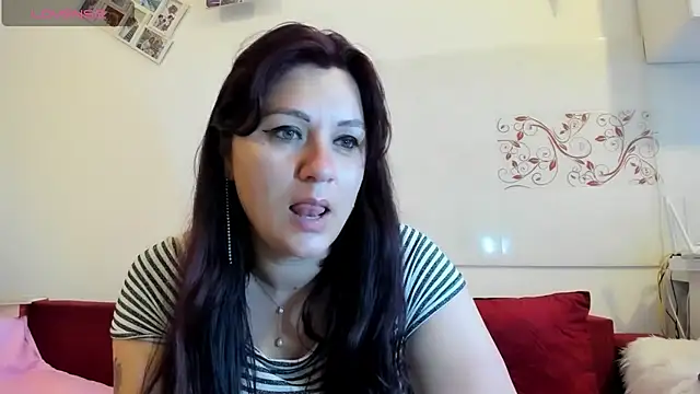 EVELYNA88 online show from July 24, 10:35 am