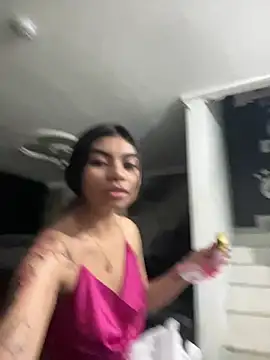 Snapshot of eimmy__skinny chatting on May 8, 11:10 pm eimmy skinny online show from May 8, 11:10 pm