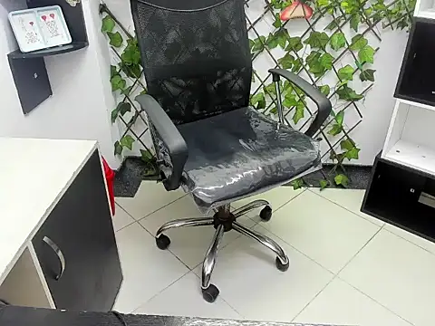 Scarlett Moom online show from February 23, 3:04 am