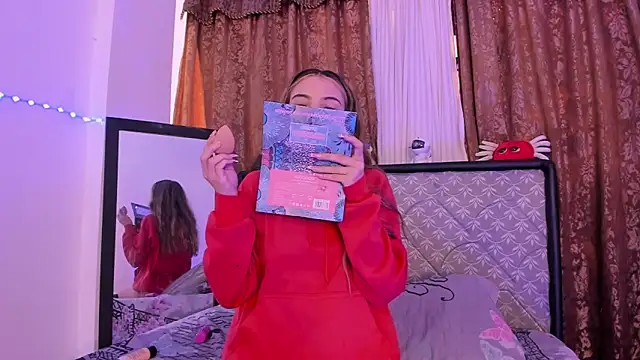 Sophie vega1 online show from May 30, 1:41 pm