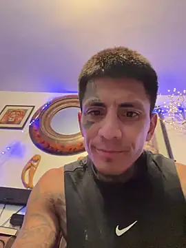 Snapshot of freaknine69 chatting on March 2, 11:22 pm freaknine69 online show from March 2, 11:22 pm