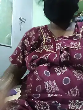 tamilkaviya431 online show from May 18, 11:43 pm